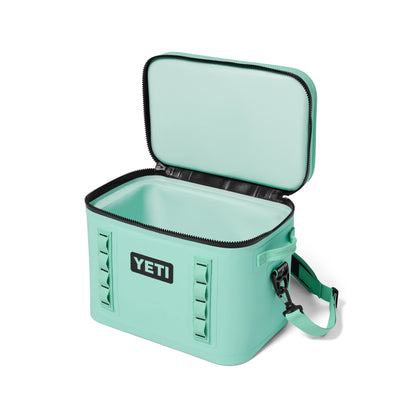 18 Soft Cooler - US 8161
