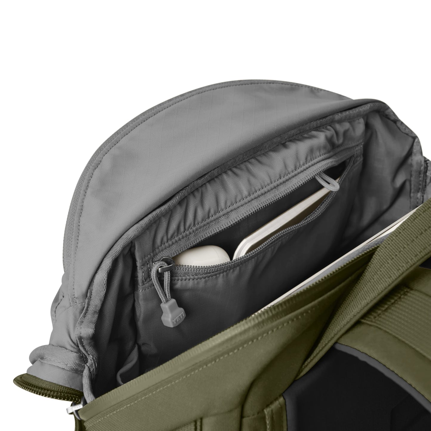22L Carry On Backpack - US 5568