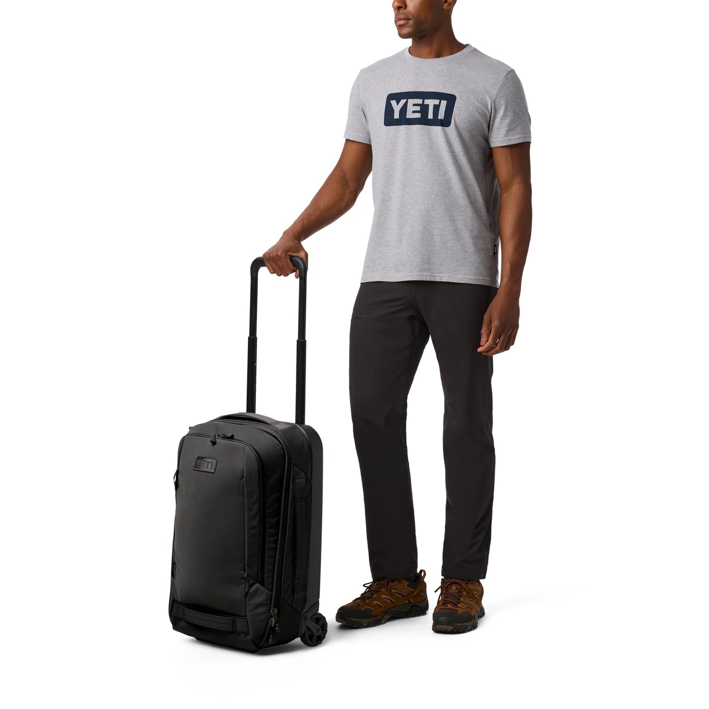 35L/22" Carry-On Luggage - US 2065